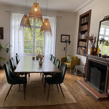 Le 14 St Michel Bed & Breakfast