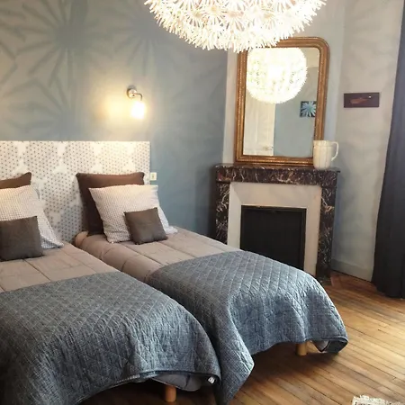 Le 14 St Michel Bed & Breakfast